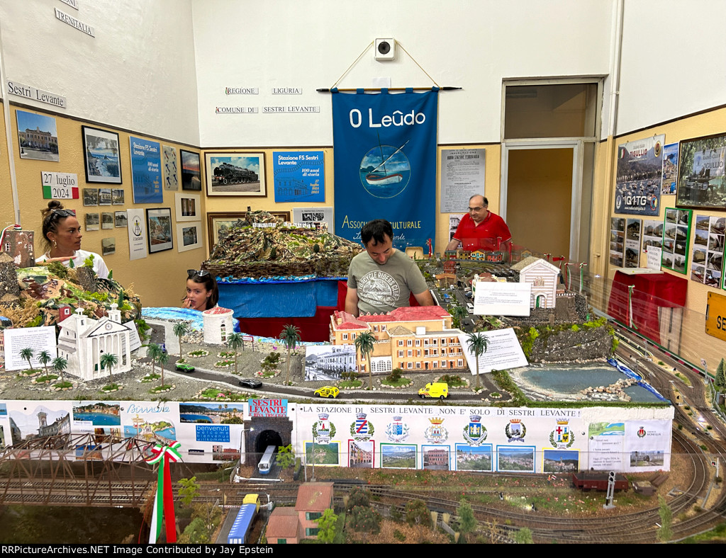 Model train layout inside Sestri Levante Station 